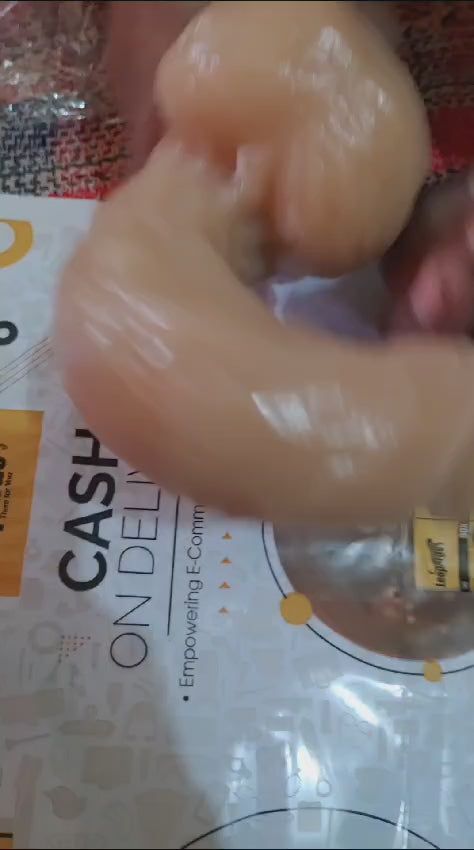 9 inch Dildo (Skin color )